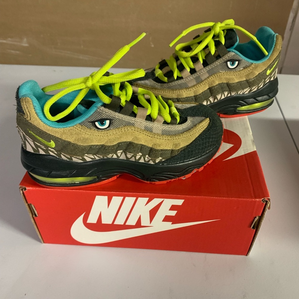 Air max 95 shark